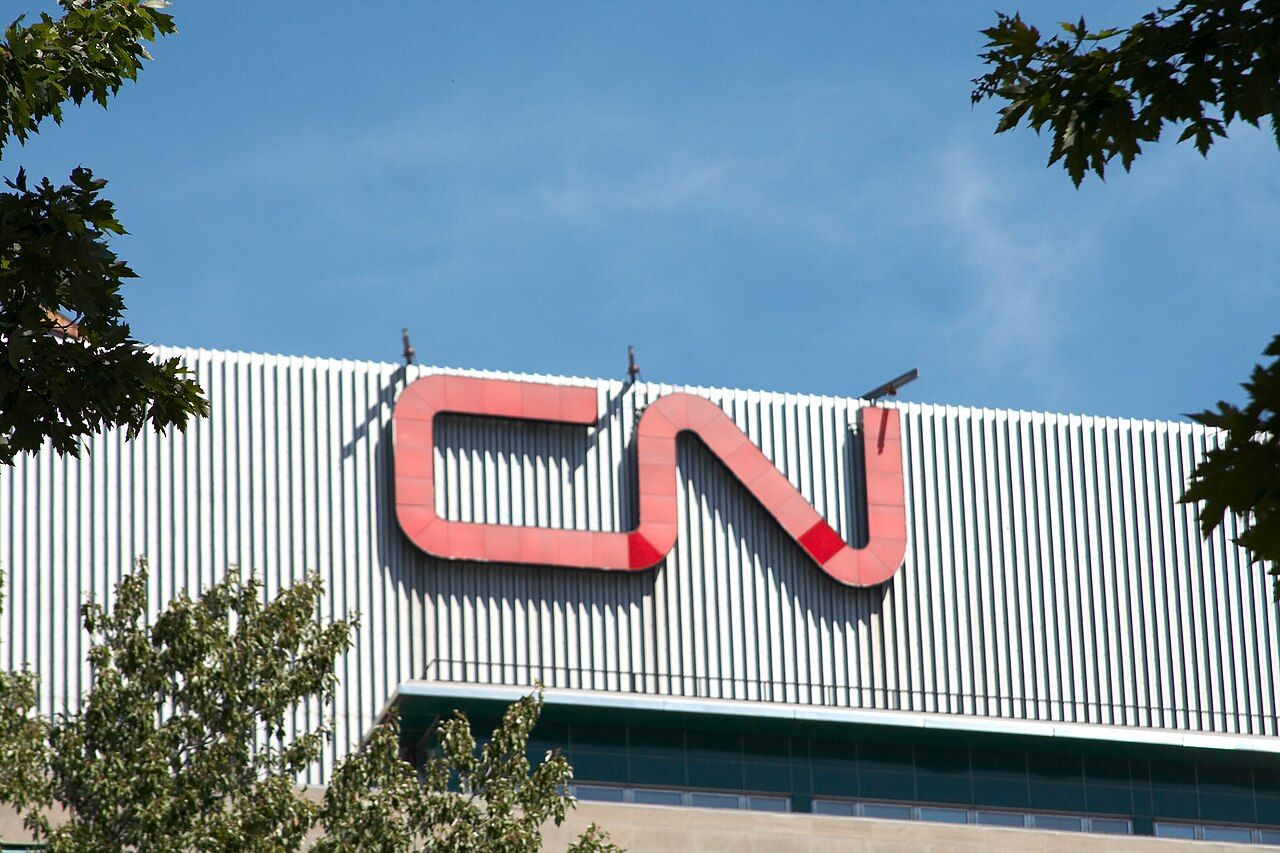 CN Railway profits rise on grain and fuel shipments as CEO cites positive investment climate
