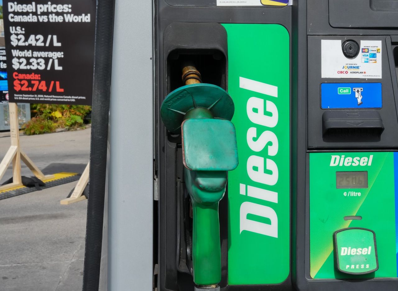 Higher diesel prices threaten to push up food costs this winter