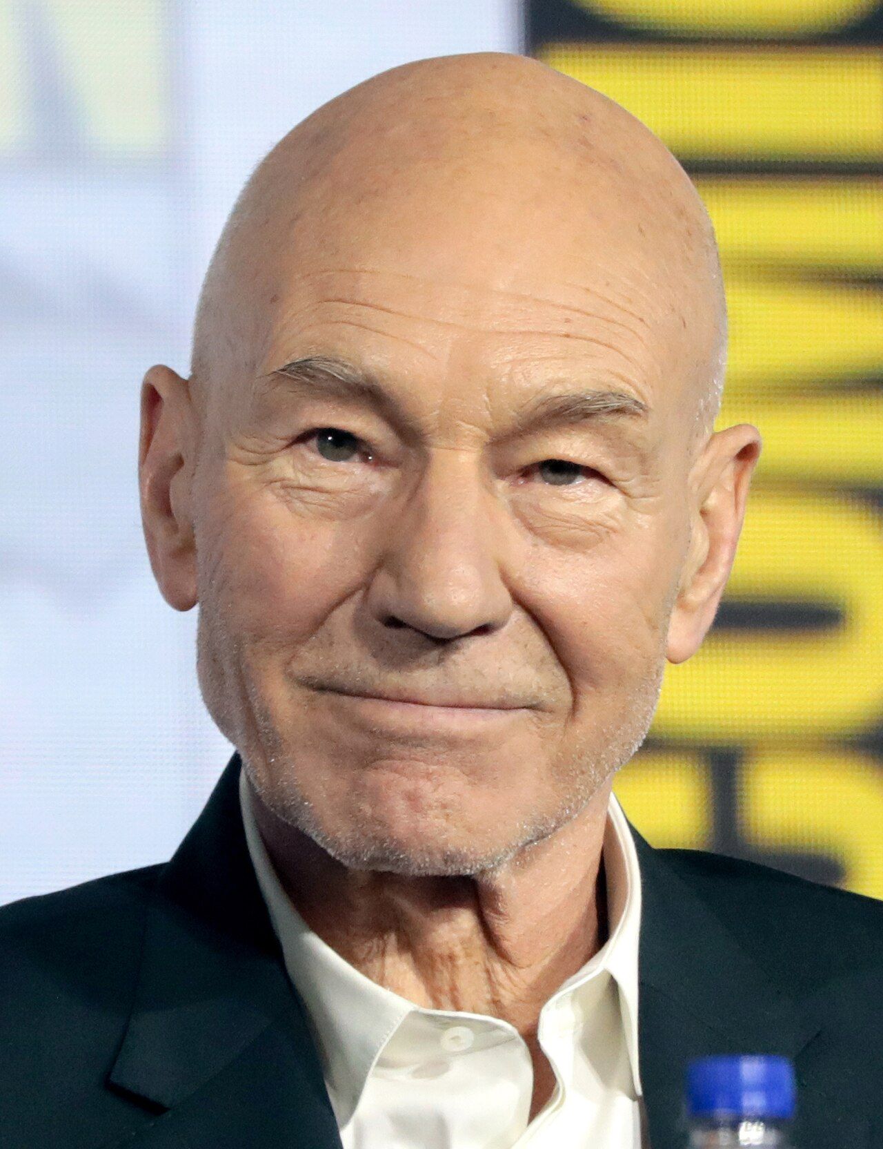 Patrick Stewart, Star Trek's Captain Picard, dies at 86