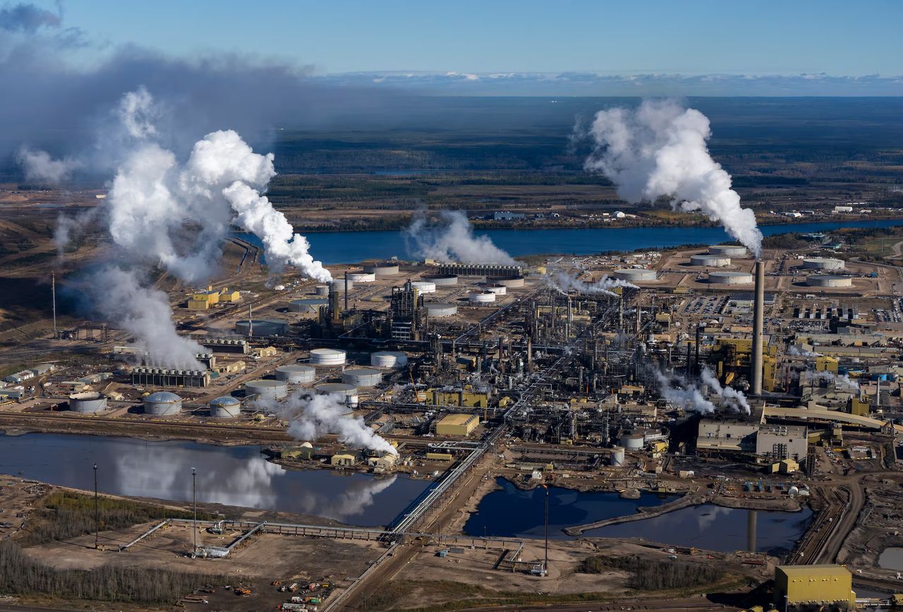 Proposed pipeline unlikely to bring back Alberta oil sands hiring boom