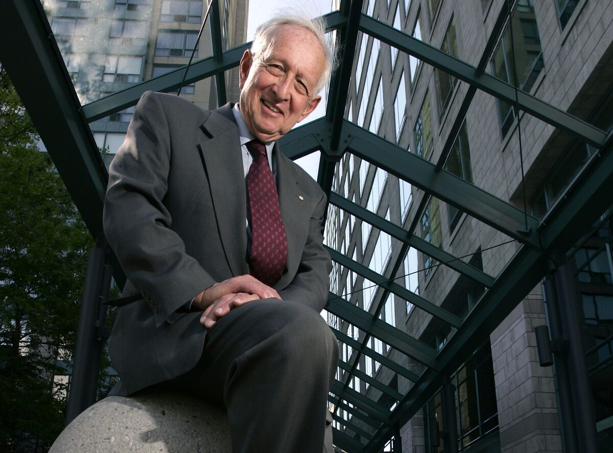 Stephen Jarislowsky, billionaire investor and corporate governance champion, dies at 101