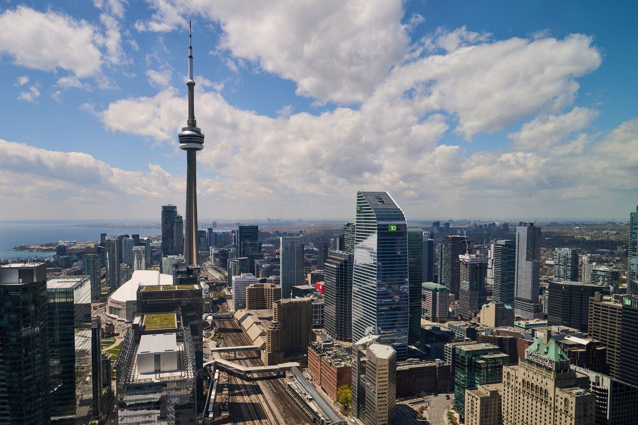 Toronto tech worker balances high savings with family financial support