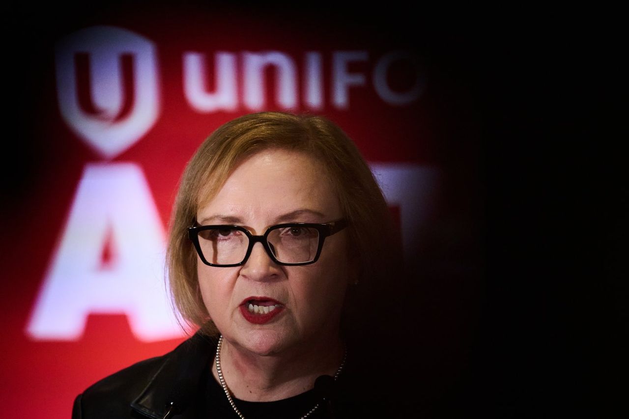 Unifor demands federal intervention as Stellantis negotiates sale of idled Brampton auto plant to defence manufacturer