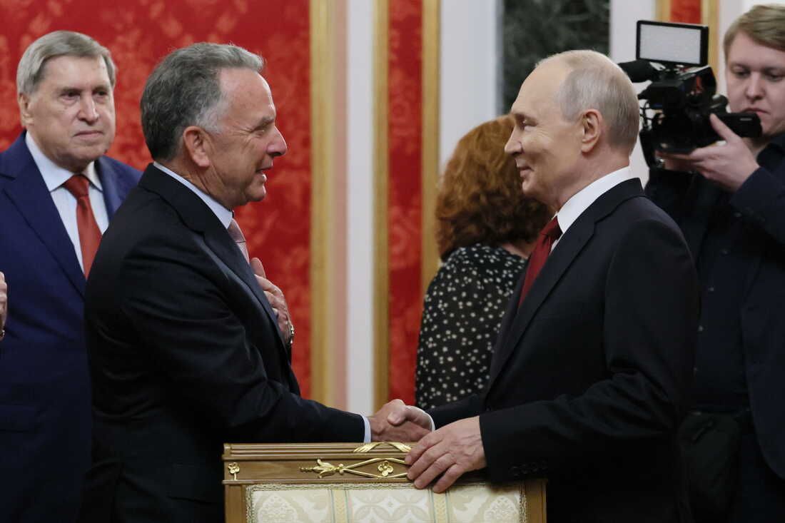 U.S. envoys Witkoff and Kushner arrive in Kyiv after Moscow talks with Putin amid escalating Ukraine war
