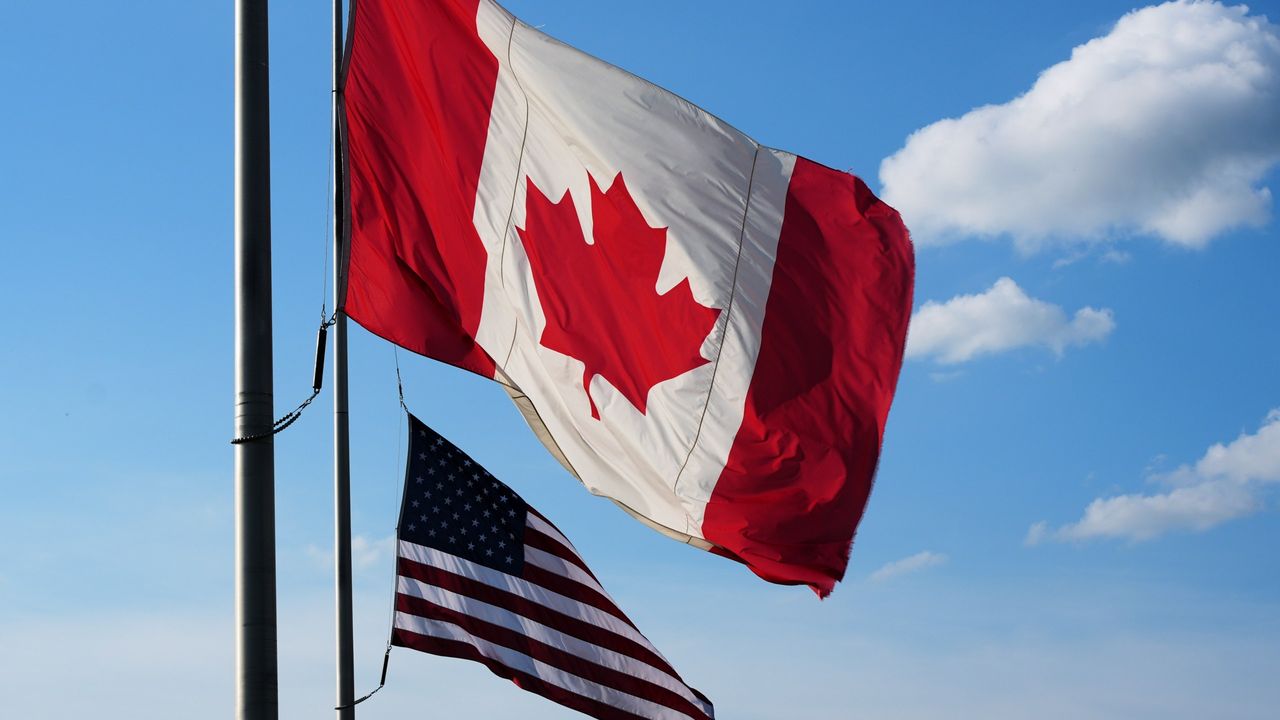 U.S. Tourism Industry Struggles to Win Back Canadians Amid Trade War Tensions