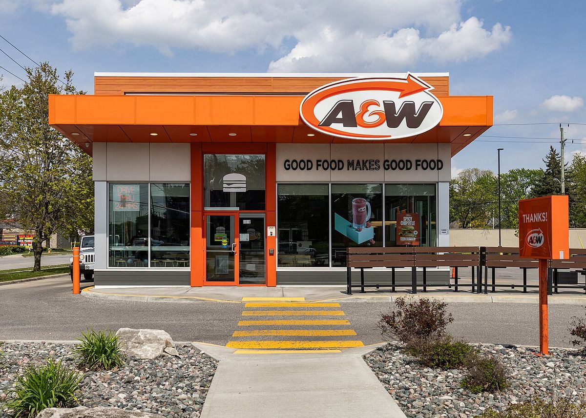 A&W, 1726 Huron Church Road, Windsor, Ontario, 2026-05-08