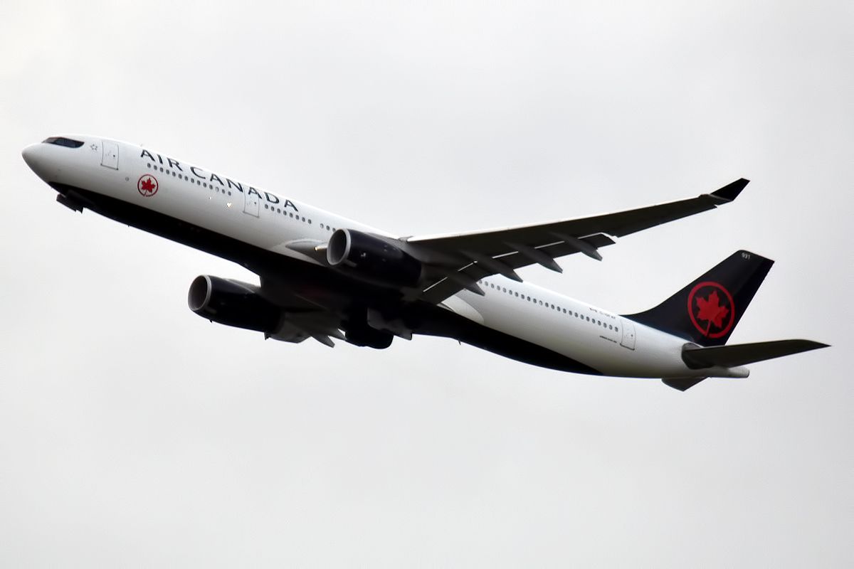 Air Canada, C-GFAF, Airbus A330-343