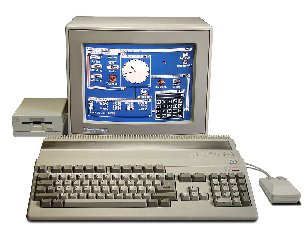Commodore Amiga 500, 16-bit computer (1987)Post Processing: BG, B/C, spot, composite picture.The Amiga 500 personal computer system, picture