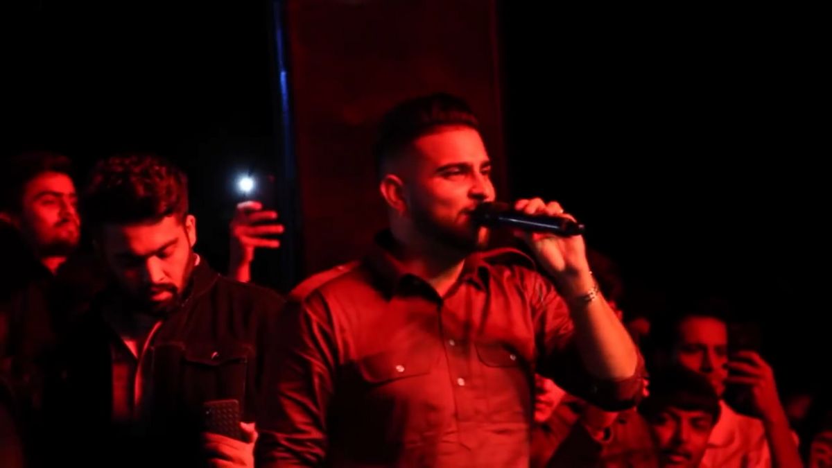 Karan Aujla performing live in Chandigarh.